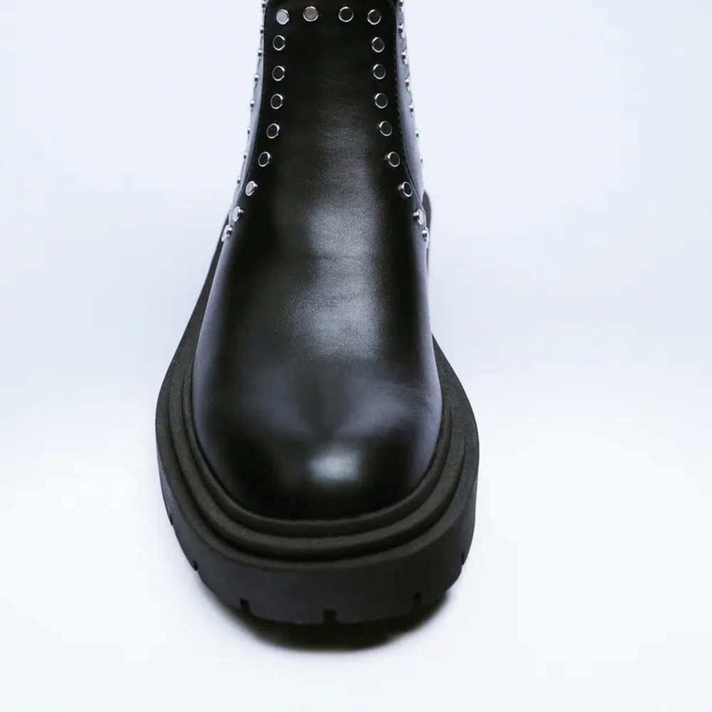Zara flat ankle boots with studs - Picture 3 of 7